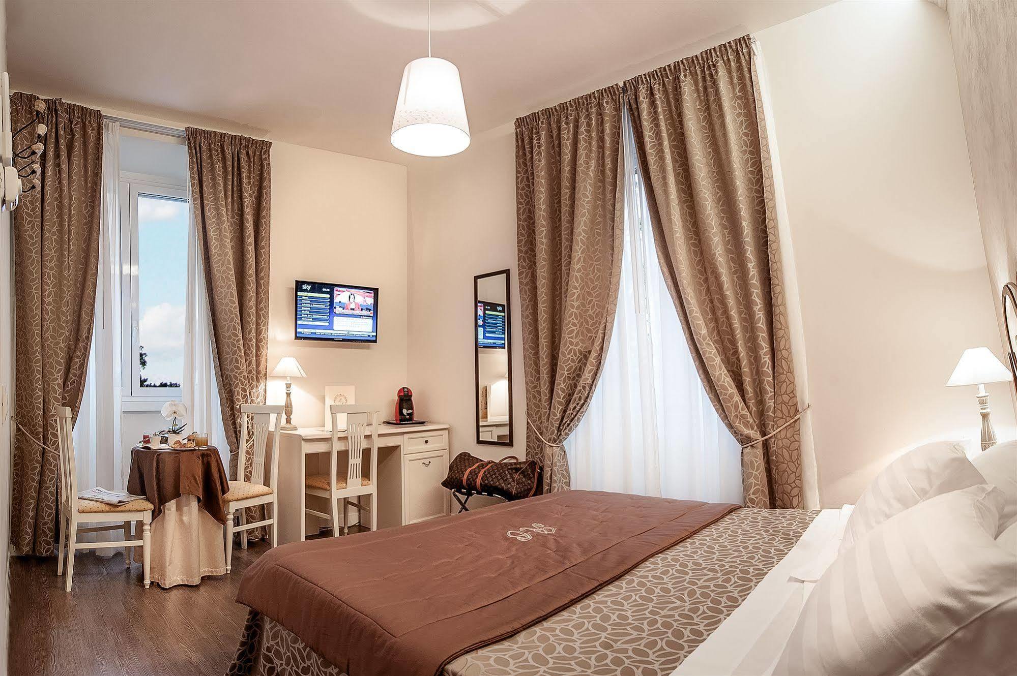 Relais De L'opera 2* Rom
